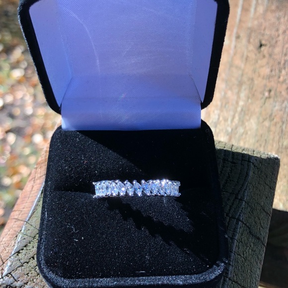 🌟SIZE 8 LEFT🌟MARQUIS BAND - Picture 2 of 8